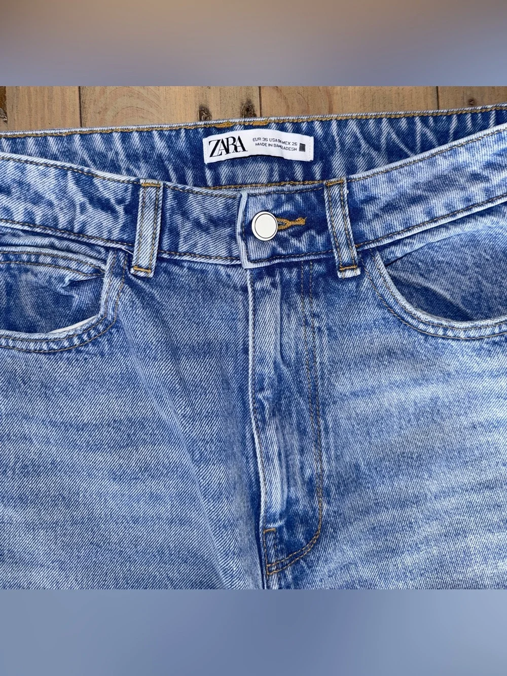 Zara Distressed Wide-Leg Jeans Size 4